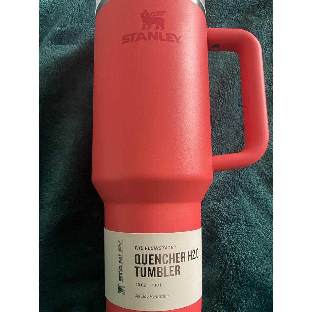 Stanley 40 oz Stainless Steel H2.0 Flowstate Quencher Tumbler - Picture 7 of 10